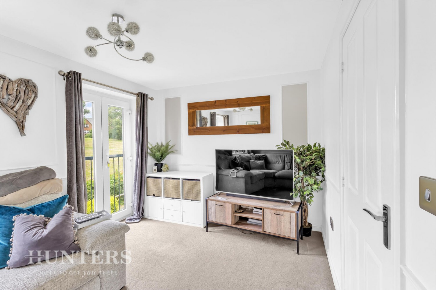 3 bedroom House for sale in Oakhurst Drive, Wardle OL12 9SY