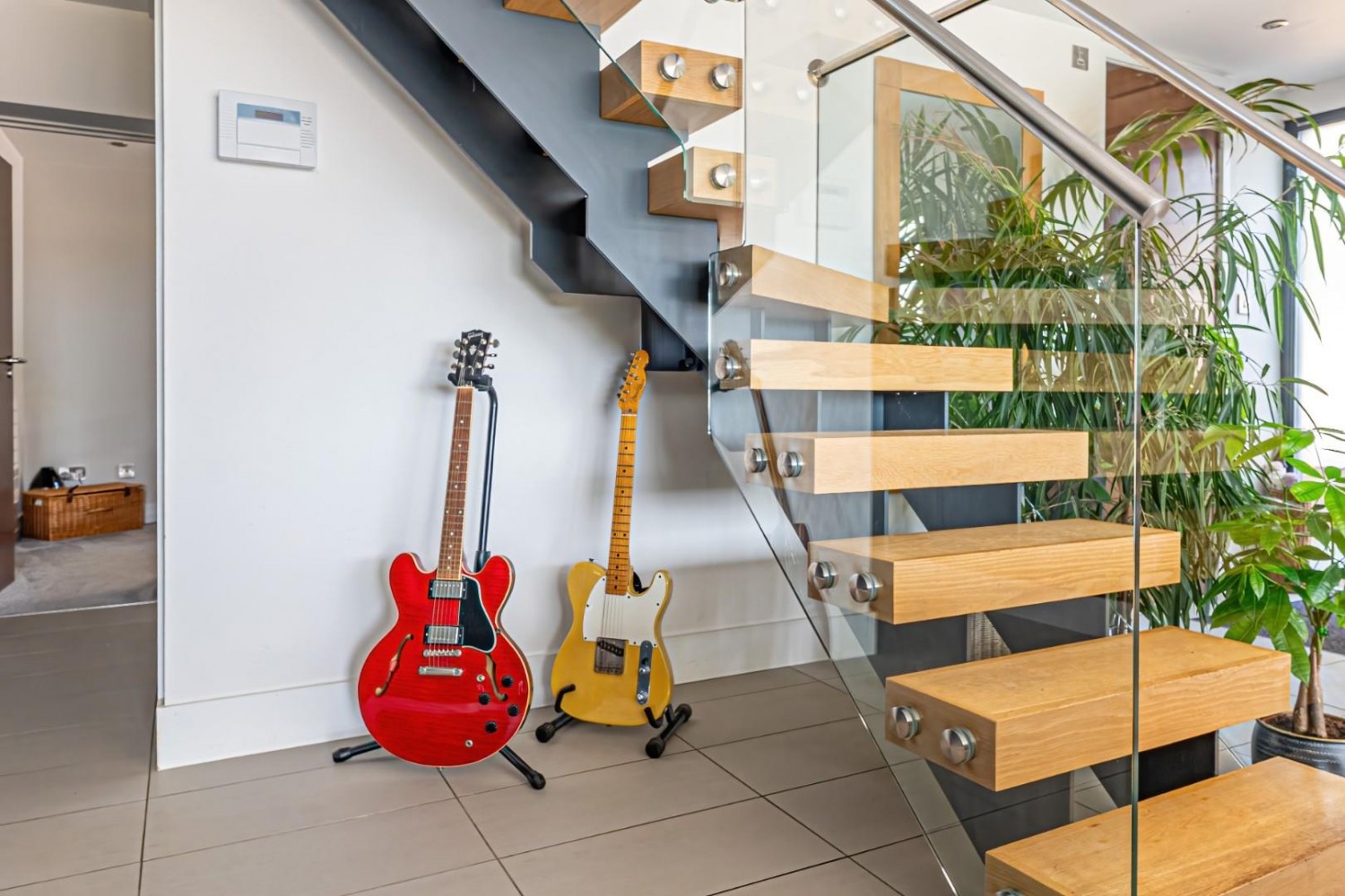 4 bedroom House for sale in High Street, Burcott, Leighton Buzzard