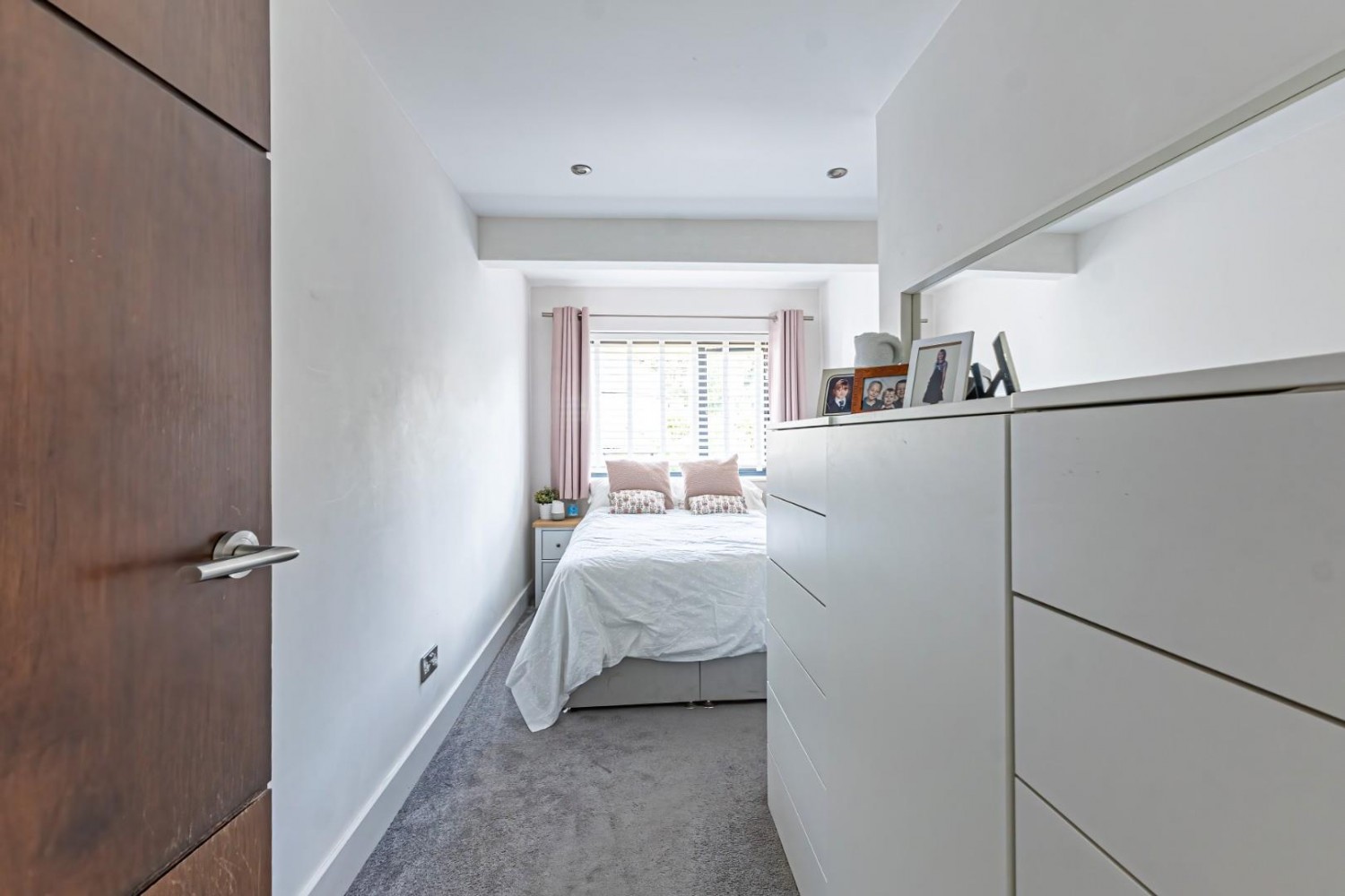 4 bedroom House for sale in High Street, Burcott, Leighton Buzzard