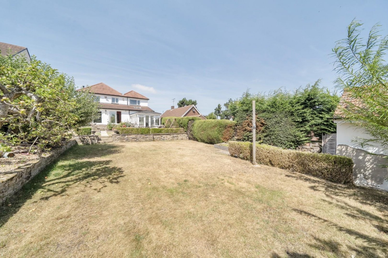 4 bedroom House for sale in Park View Road, Chapeltown, Sheffield