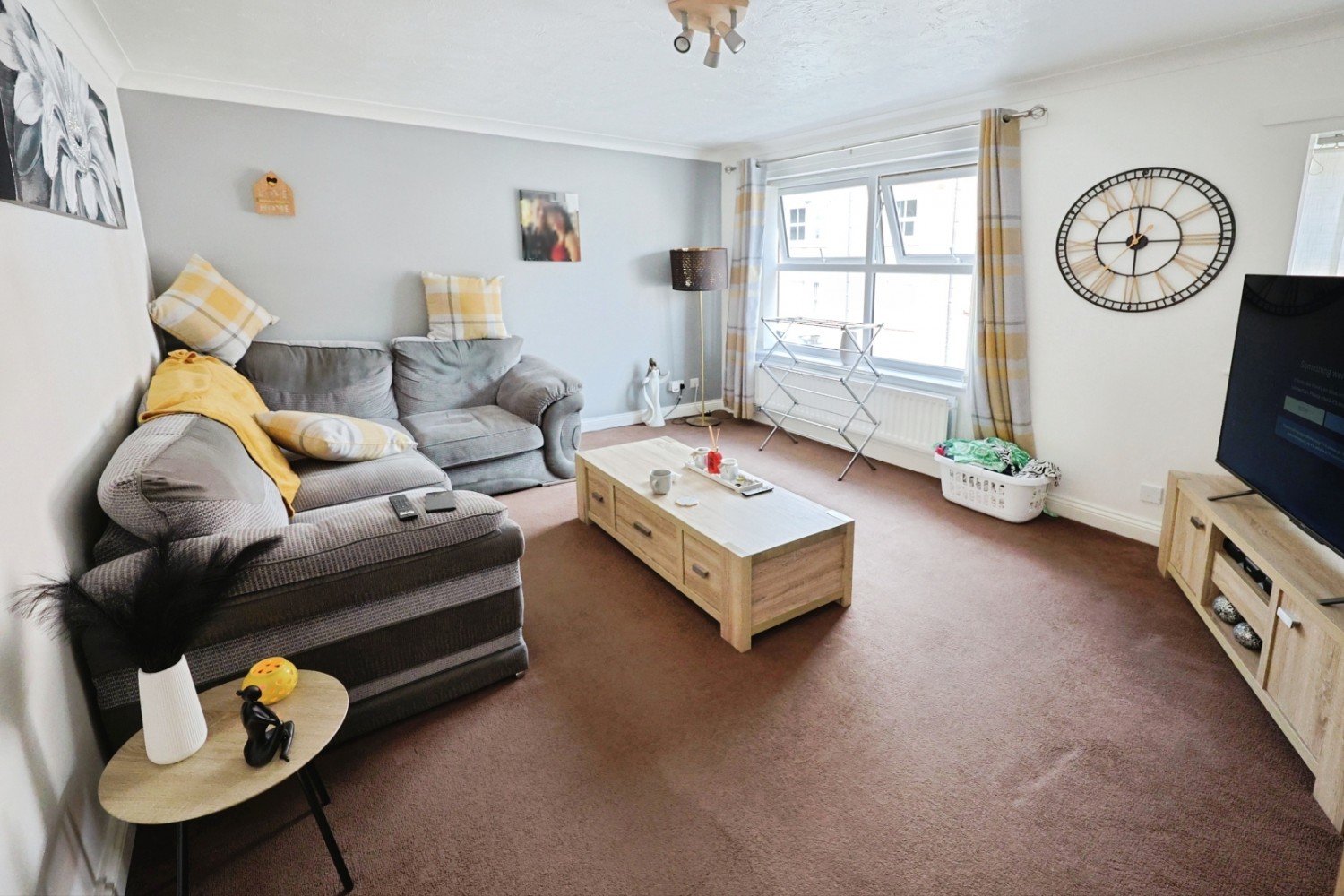 2 bedroom Flat for sale in Princes Street, Bishop Auckland
