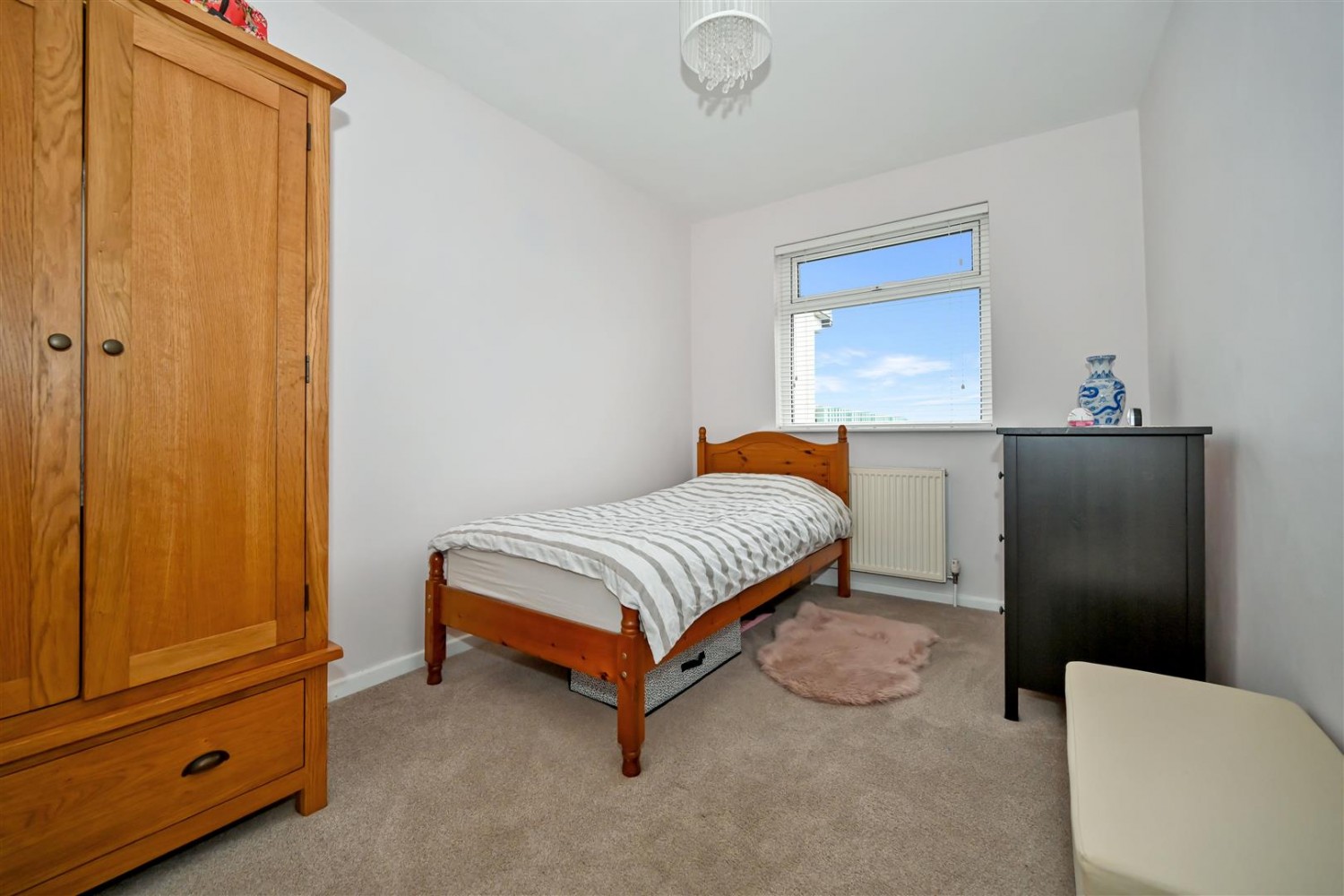 2 bedroom Bungalow for sale in Glenmere Mount, Yeadon, Leeds