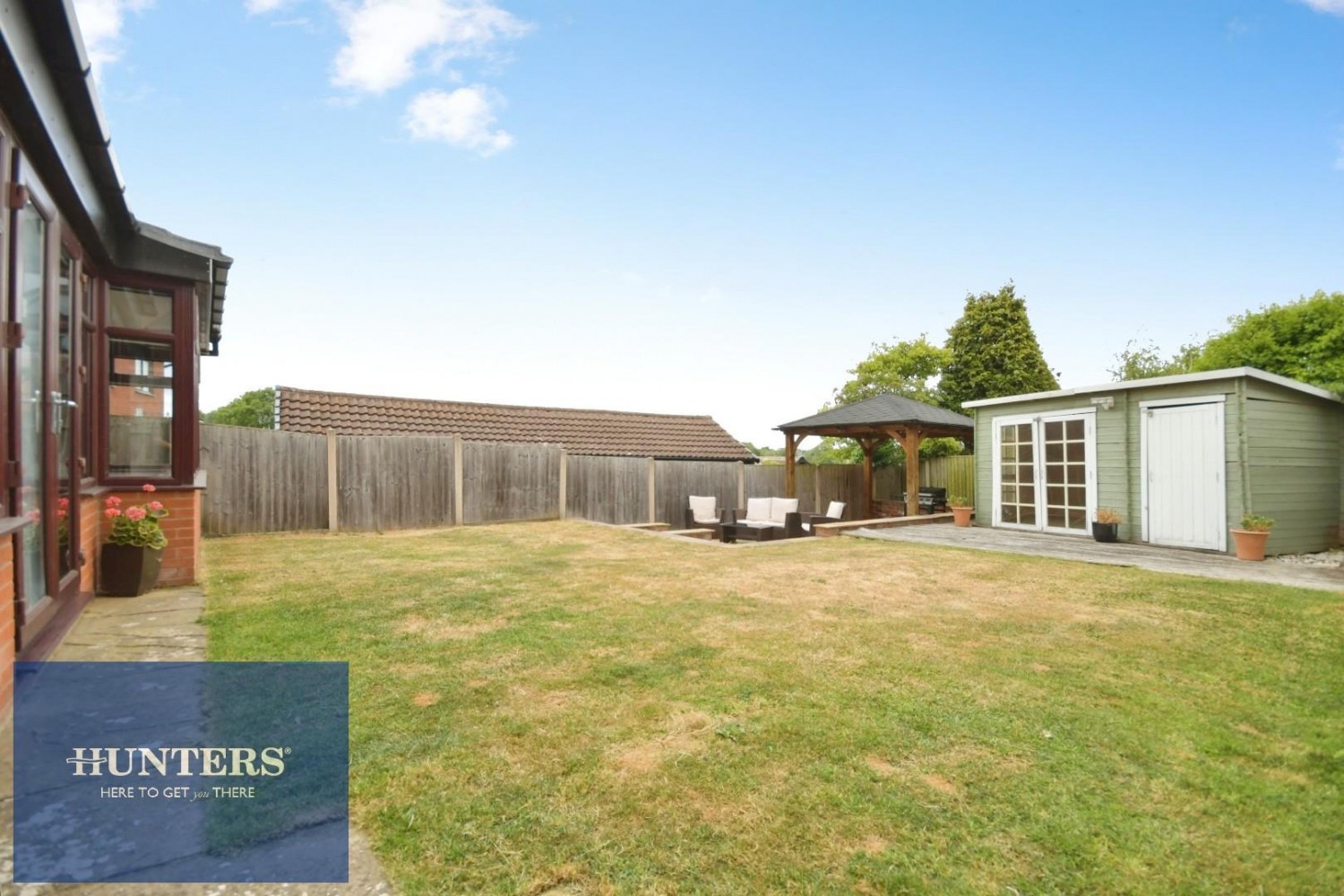 4 bedroom House for sale in King Street, Clowne, Chesterfield, S43 4BS