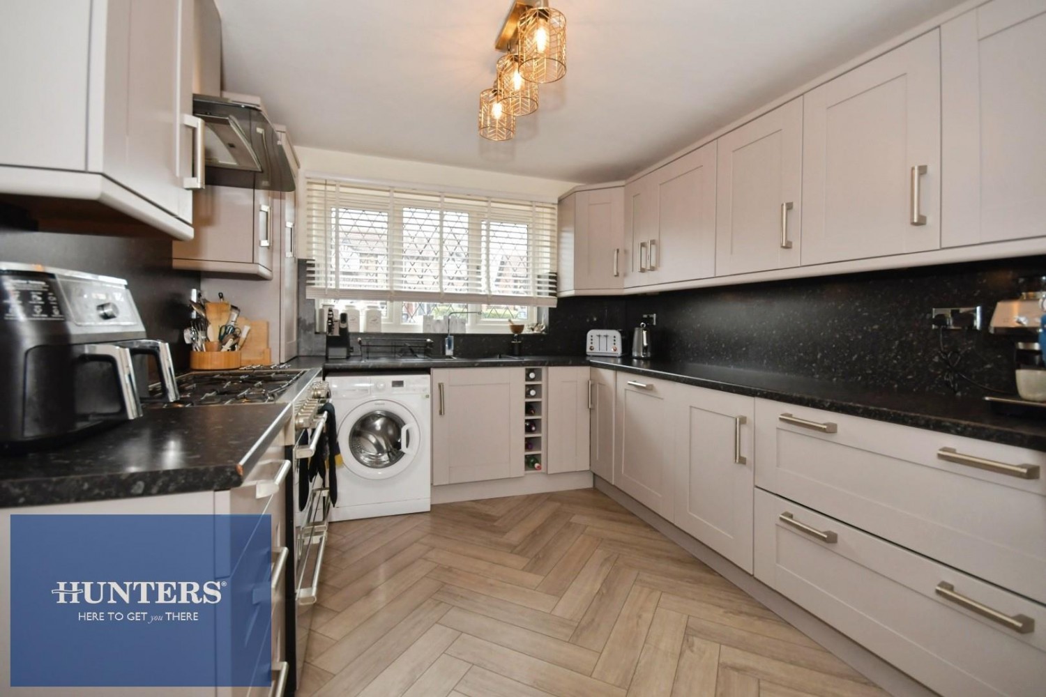 4 bedroom House for sale in King Street, Clowne, Chesterfield, S43 4BS
