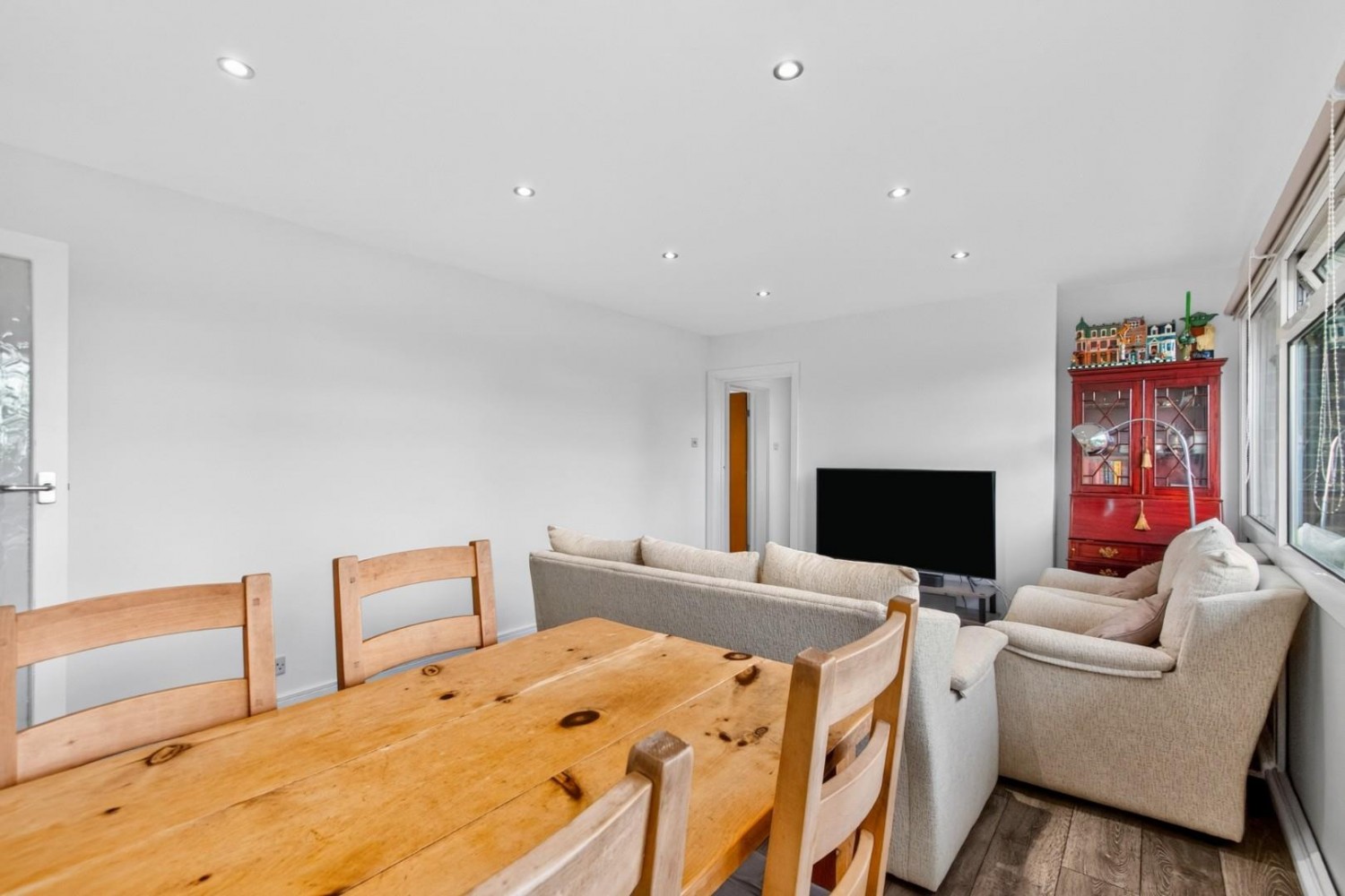 2 bedroom Flat for sale in Hollins Court Hampsthwaite Road, Harrogate