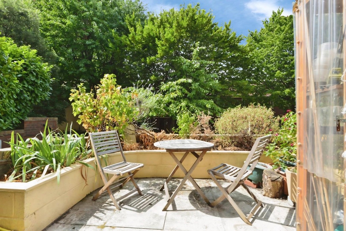 Cave Court, Wilder Street, Bristol BS2 8QZ