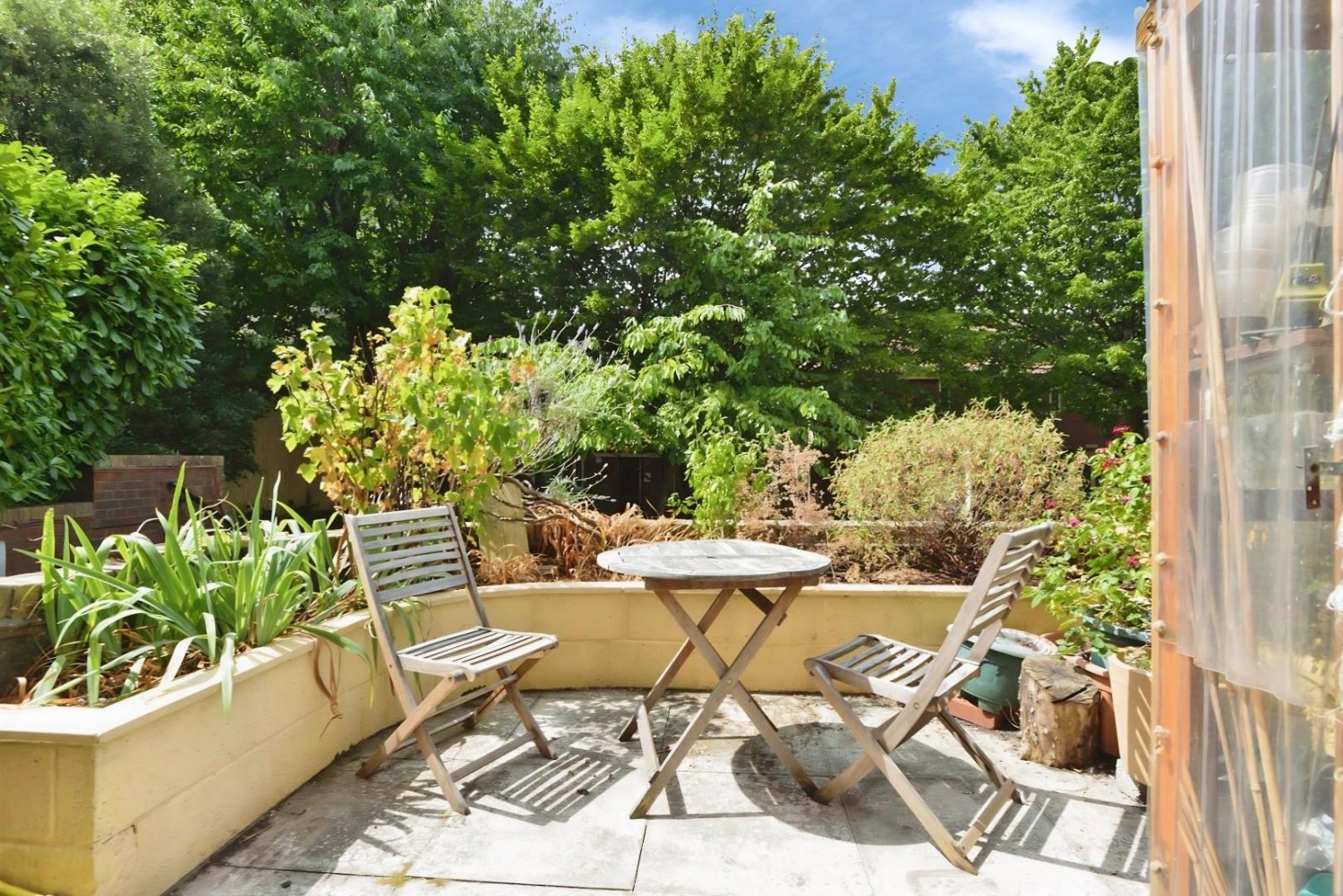 1 bedroom Flat for sale in Cave Court, Wilder Street, Bristol BS2 8QZ