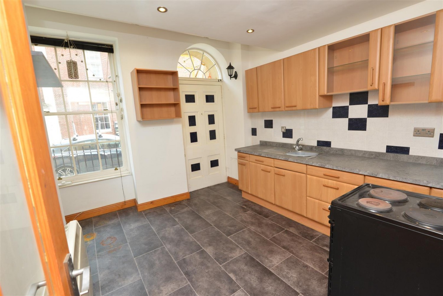1 bedroom Flat for sale in Cave Court, Wilder Street, Bristol BS2 8QZ