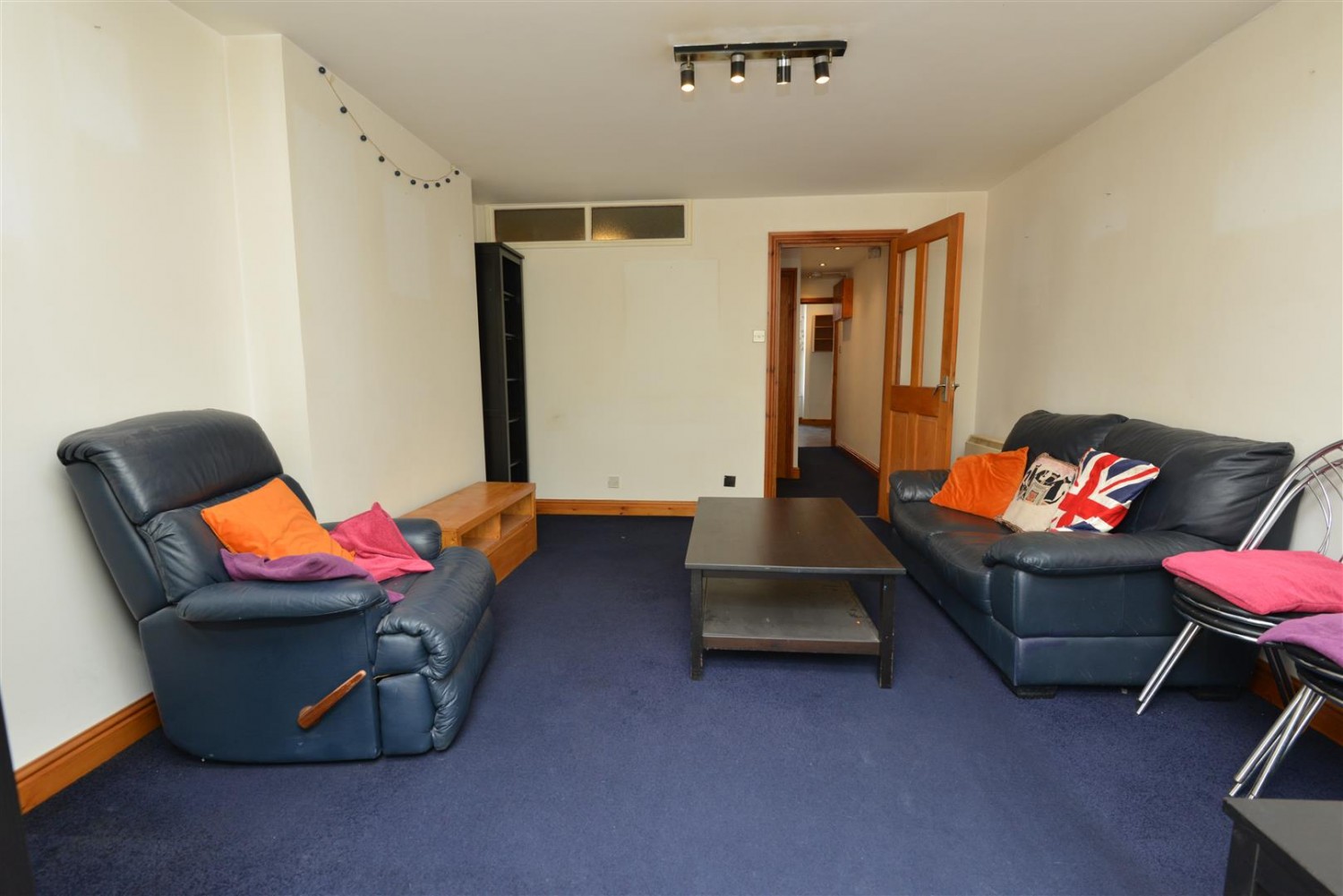 1 bedroom Flat for sale in Cave Court, Wilder Street, Bristol BS2 8QZ