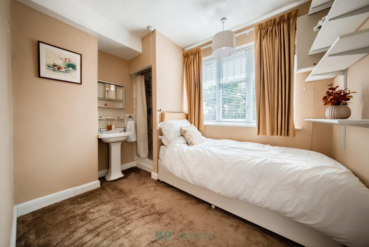 Woodfield Road, Solihull