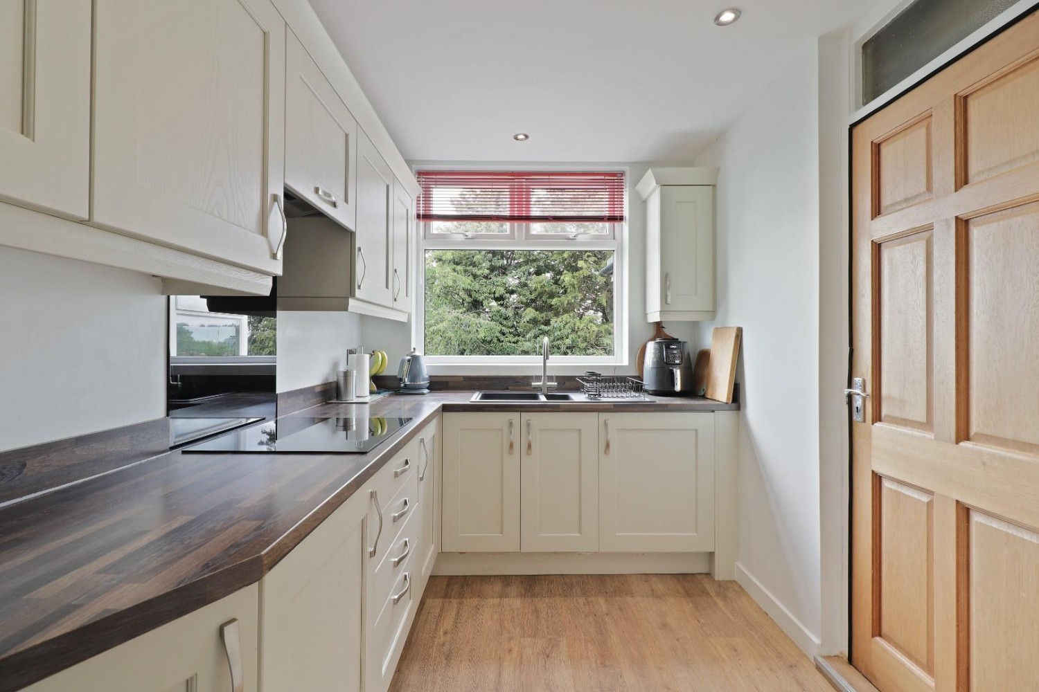 3 bedroom House for sale in Strelley Avenue, Beauchief, Sheffield, S8 0BE