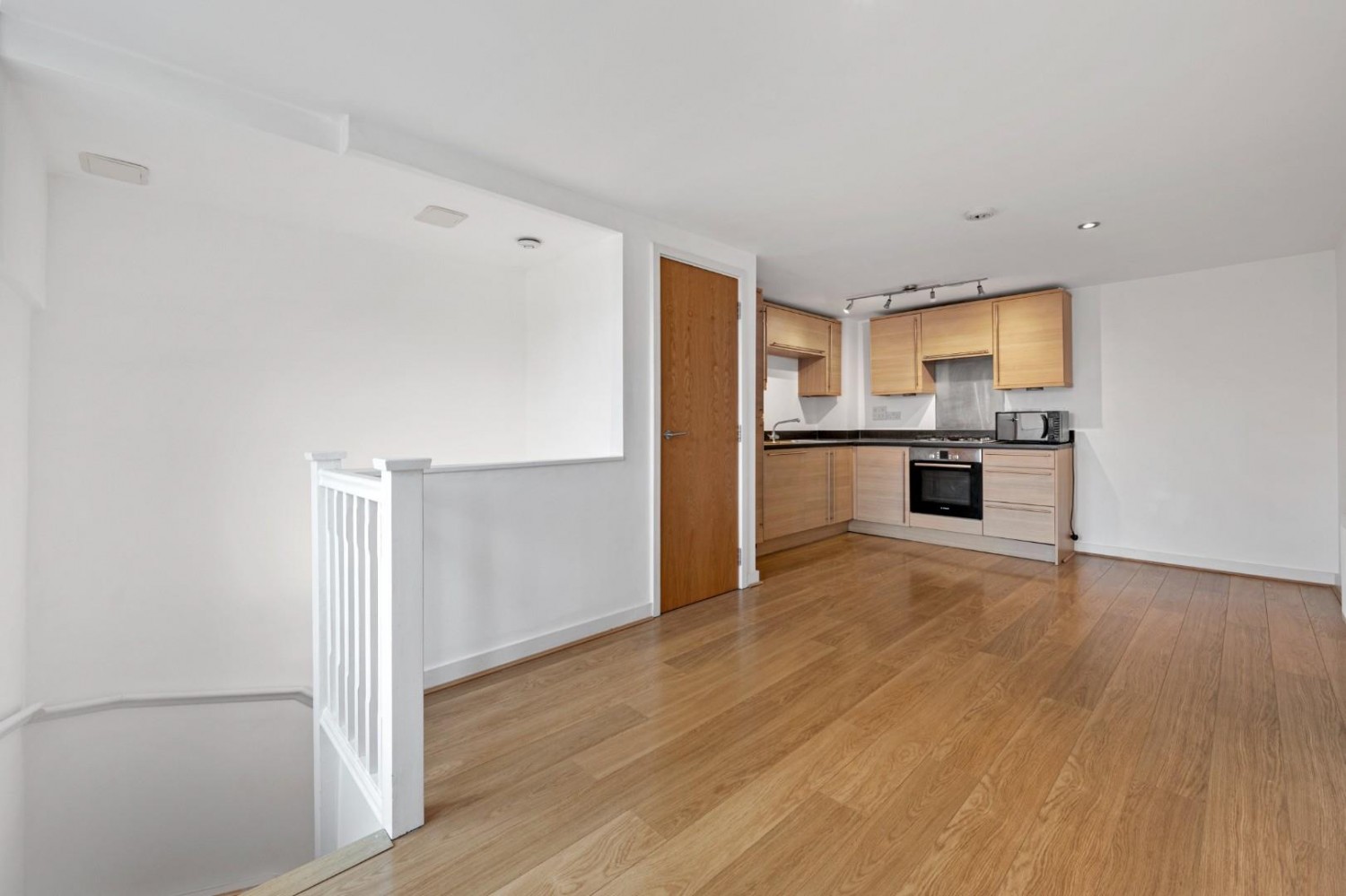 1 bedroom Flat for sale in Chaplin House, Shepperton Road, N1