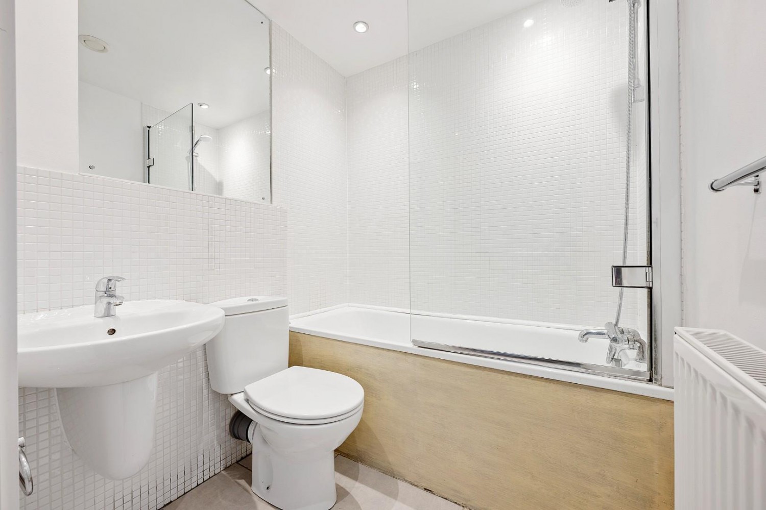 1 bedroom Flat for sale in Chaplin House, Shepperton Road, N1