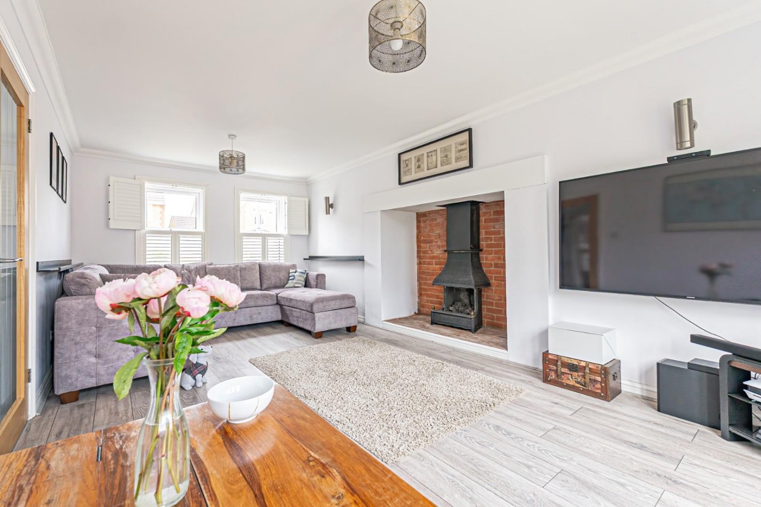 4 bedroom House for sale in High Street, Eaton Bray