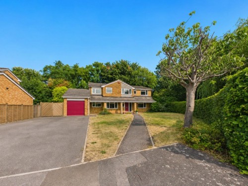 Downfield Close, Alveston