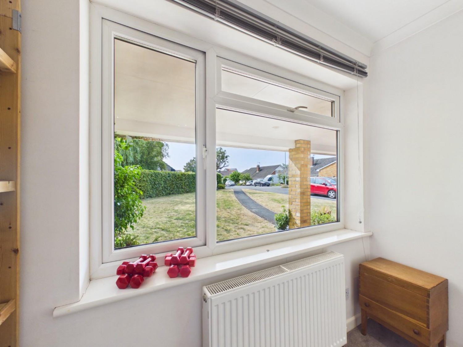 5 bedroom House for sale in Downfield Close, Alveston