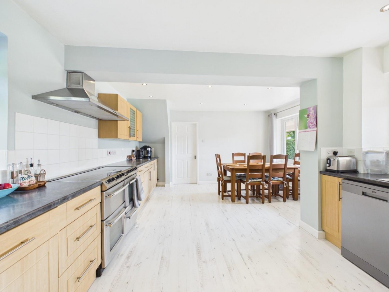 5 bedroom House for sale in Downfield Close, Alveston