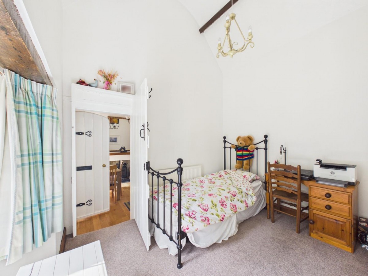 Thornbury Road, Thornbury, Bristol