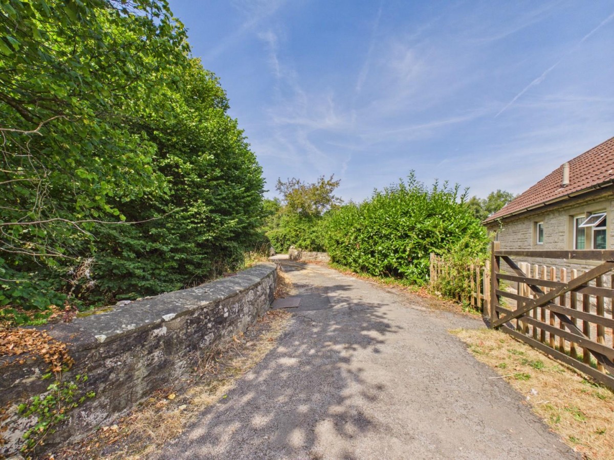 Thornbury Road, Thornbury, Bristol