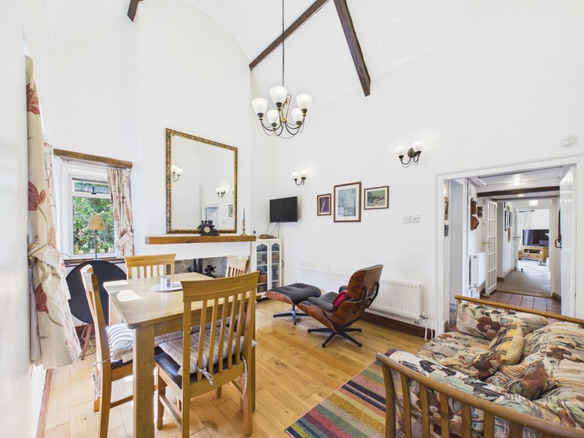 Thornbury Road, Thornbury, Bristol