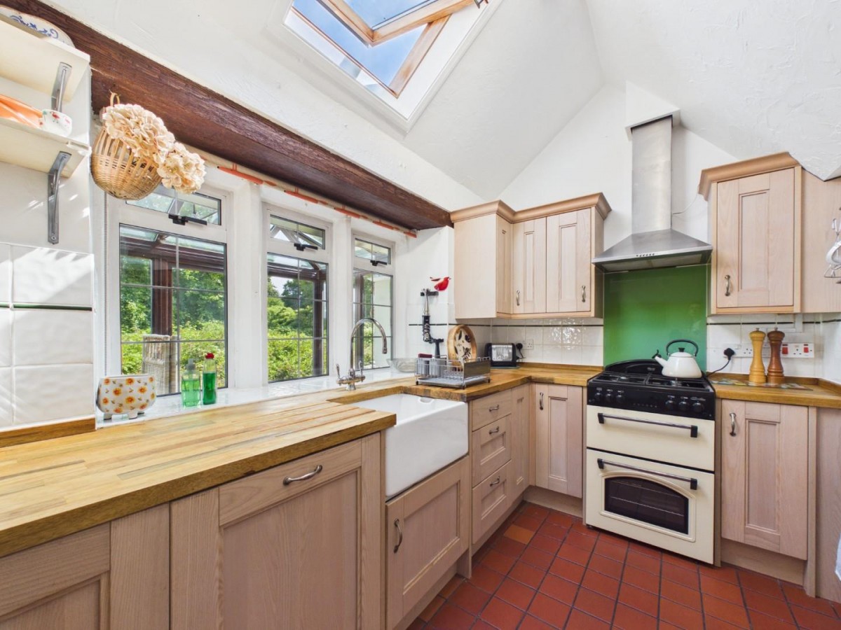 Thornbury Road, Thornbury, Bristol