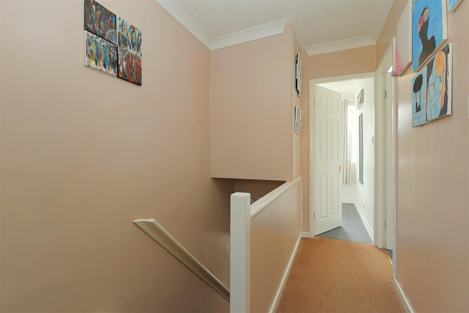 3 bedroom House for sale in Somerdale Close, Leeds