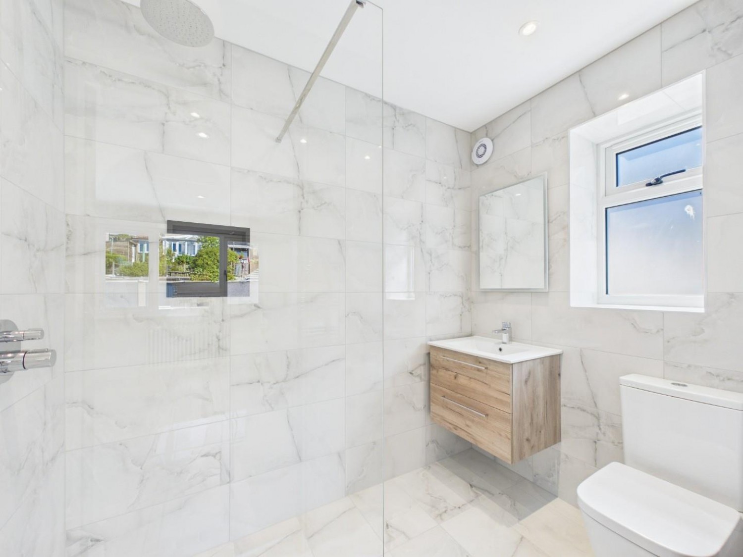 4 bedroom House to let in Thornton Road, Thornton, Bradford