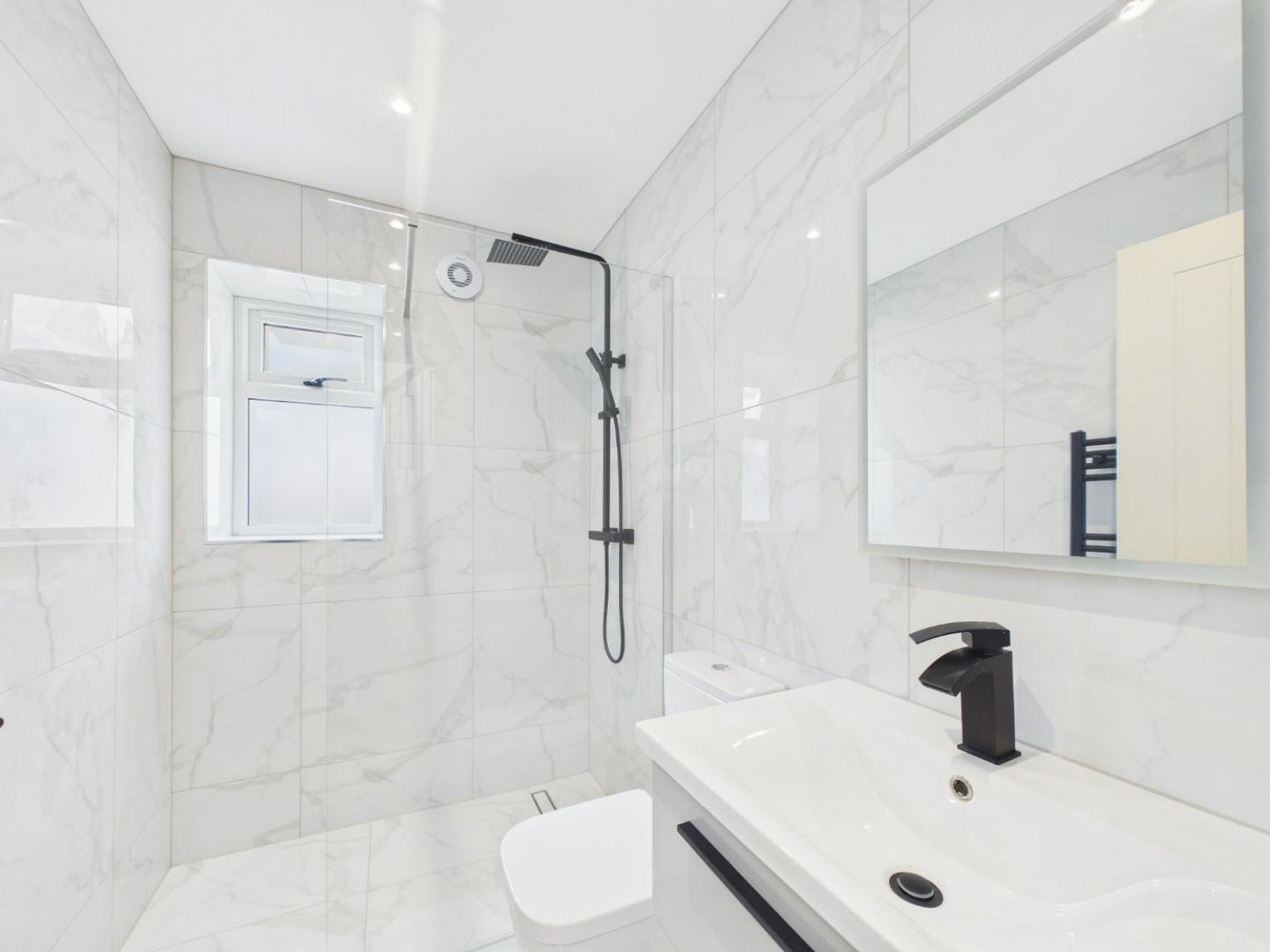 4 bedroom House to let in Thornton Road, Thornton, Bradford