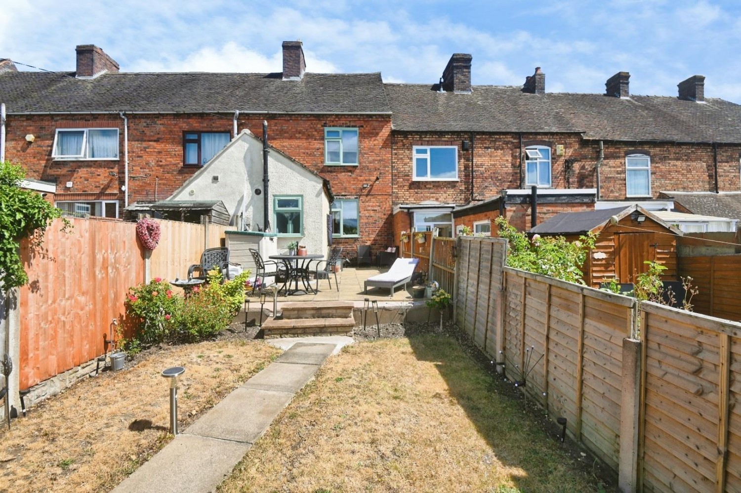 2 bedroom House for sale in Long Street, Dordon, Tamworth