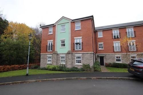 Temple Road, Bolton, BL1 8DN