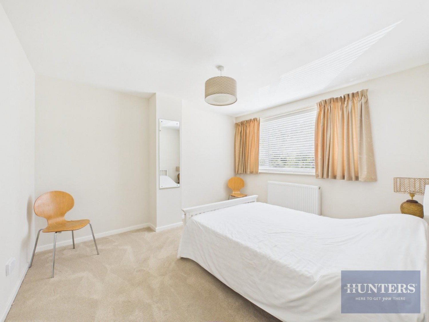 4 bedroom House for sale in Larkham Close, Matson, Gloucester