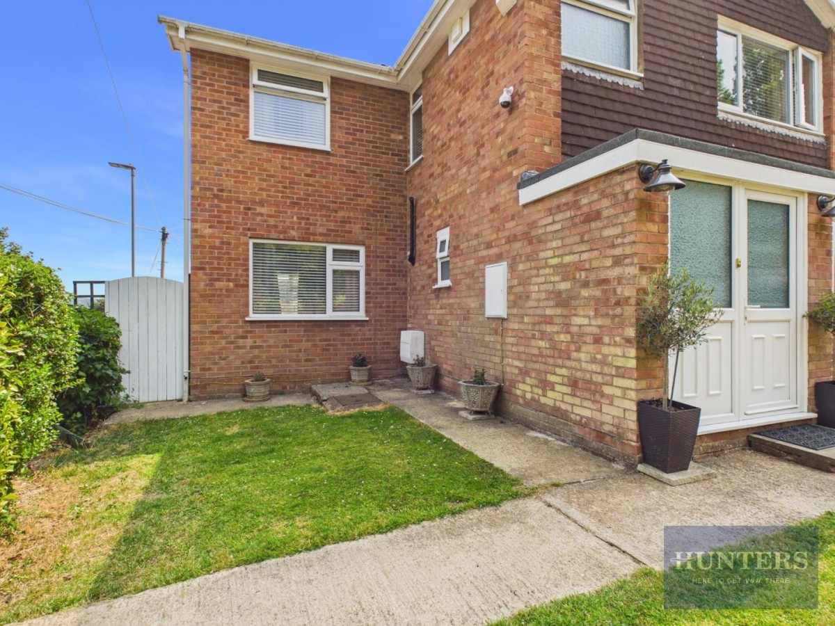Larkham Close, Matson, Gloucester