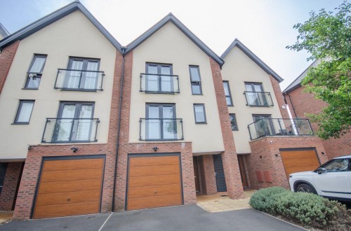 Mustoe Road, Frenchay, Bristol, BS16 2FZ