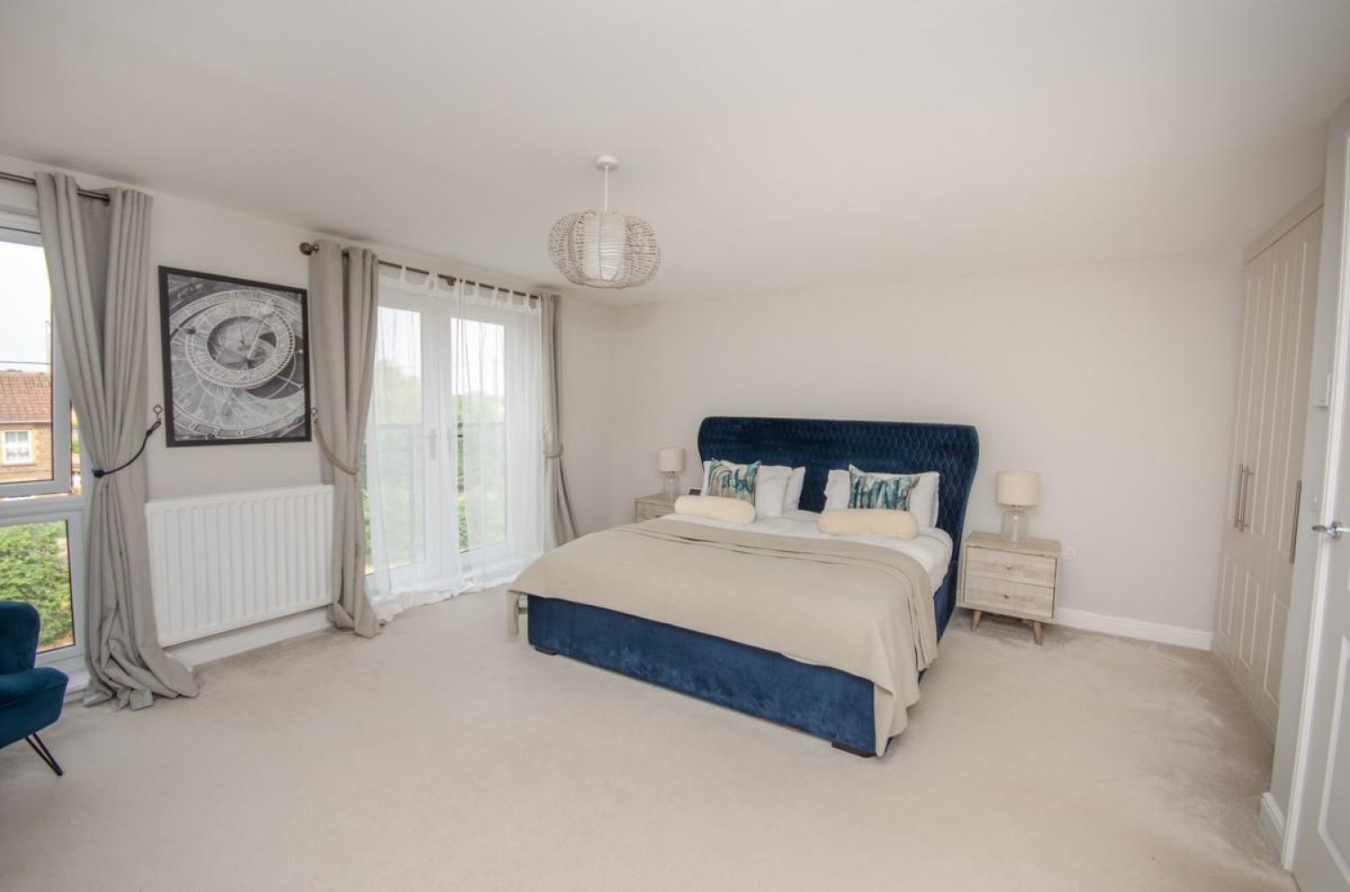 4 bedroom House for sale in Mustoe Road, Frenchay, Bristol, BS16 2FZ