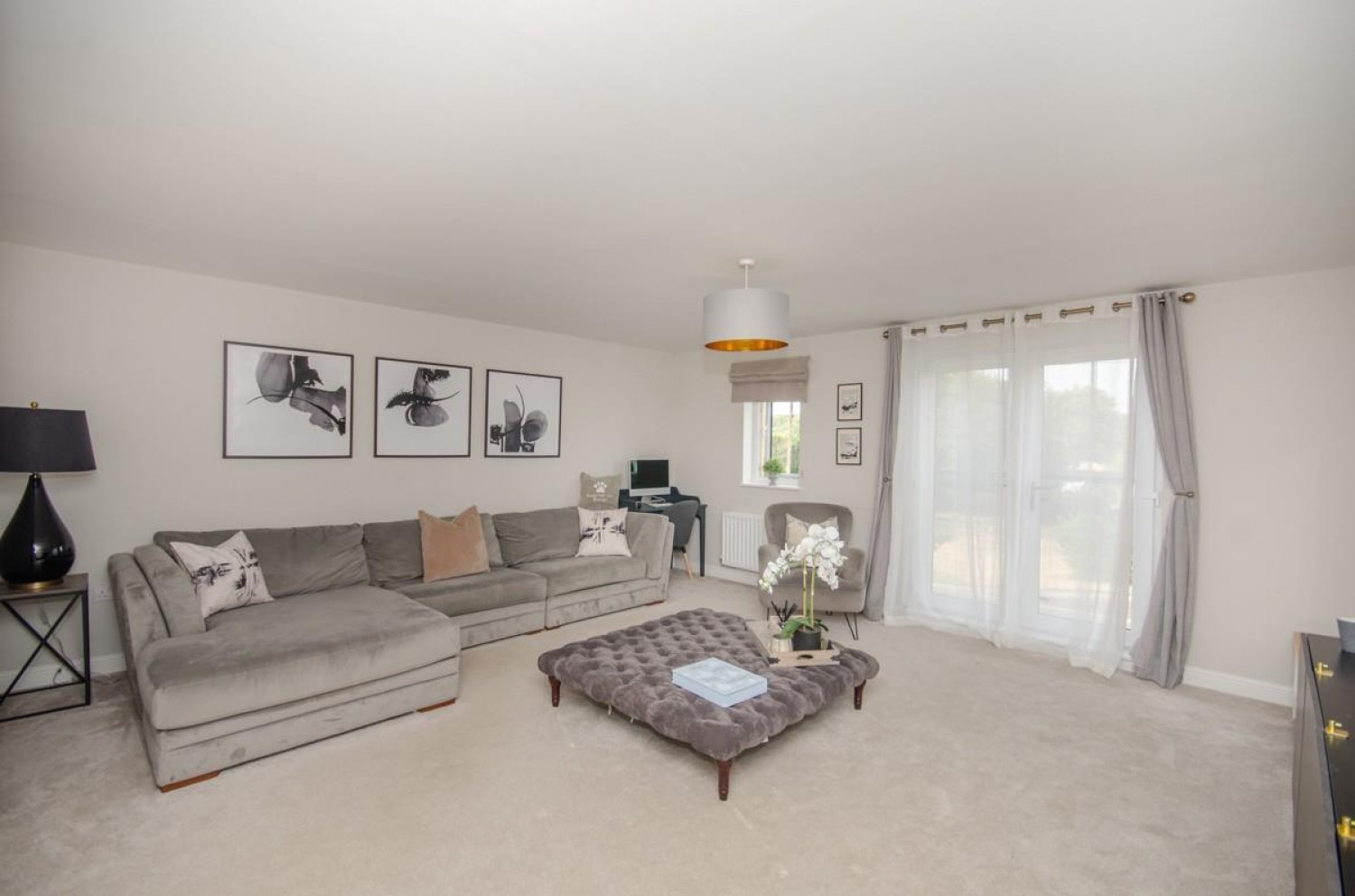 4 bedroom House for sale in Mustoe Road, Frenchay, Bristol, BS16 2FZ
