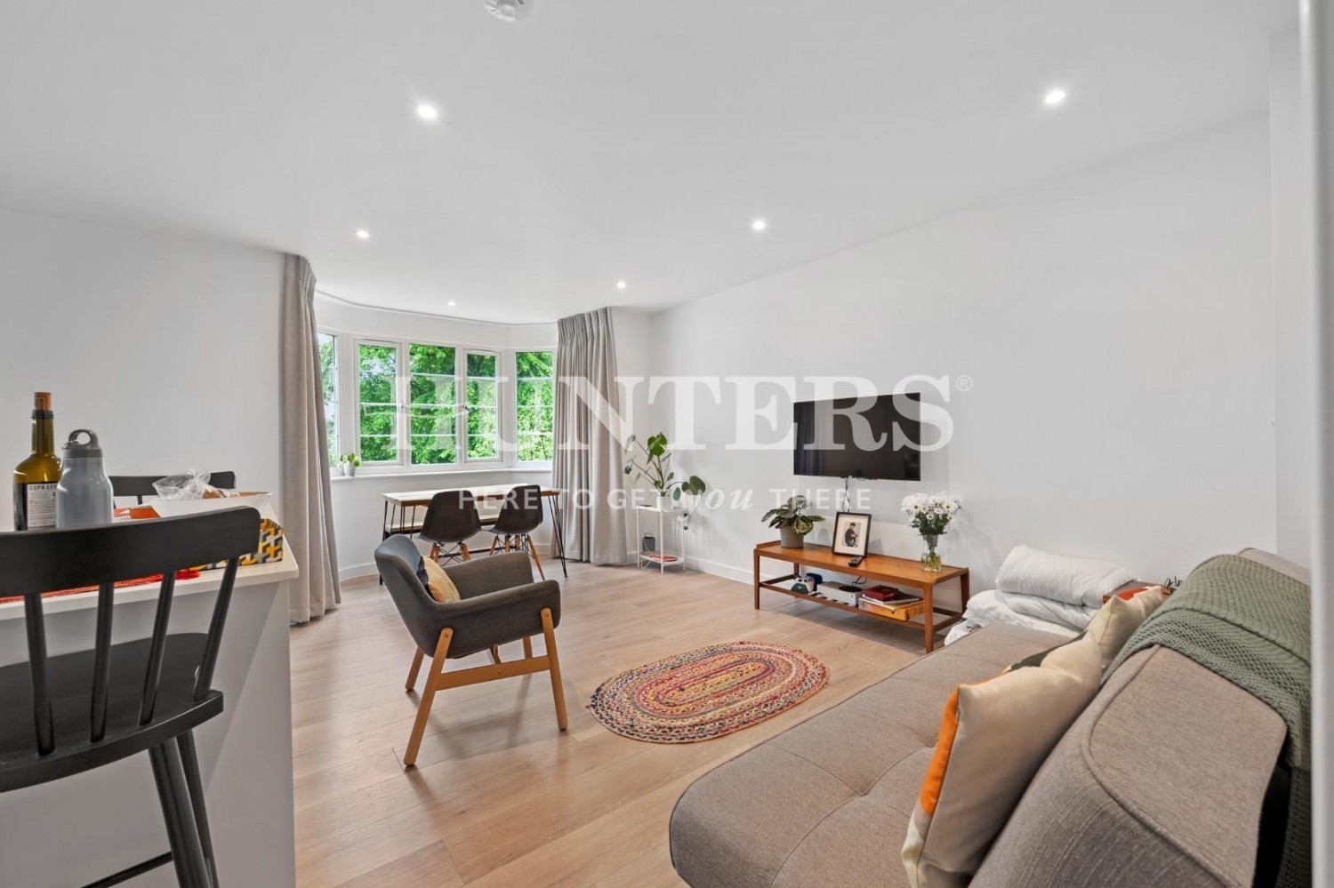 1 bedroom Flat to let in Crouch End Hill, London, N8