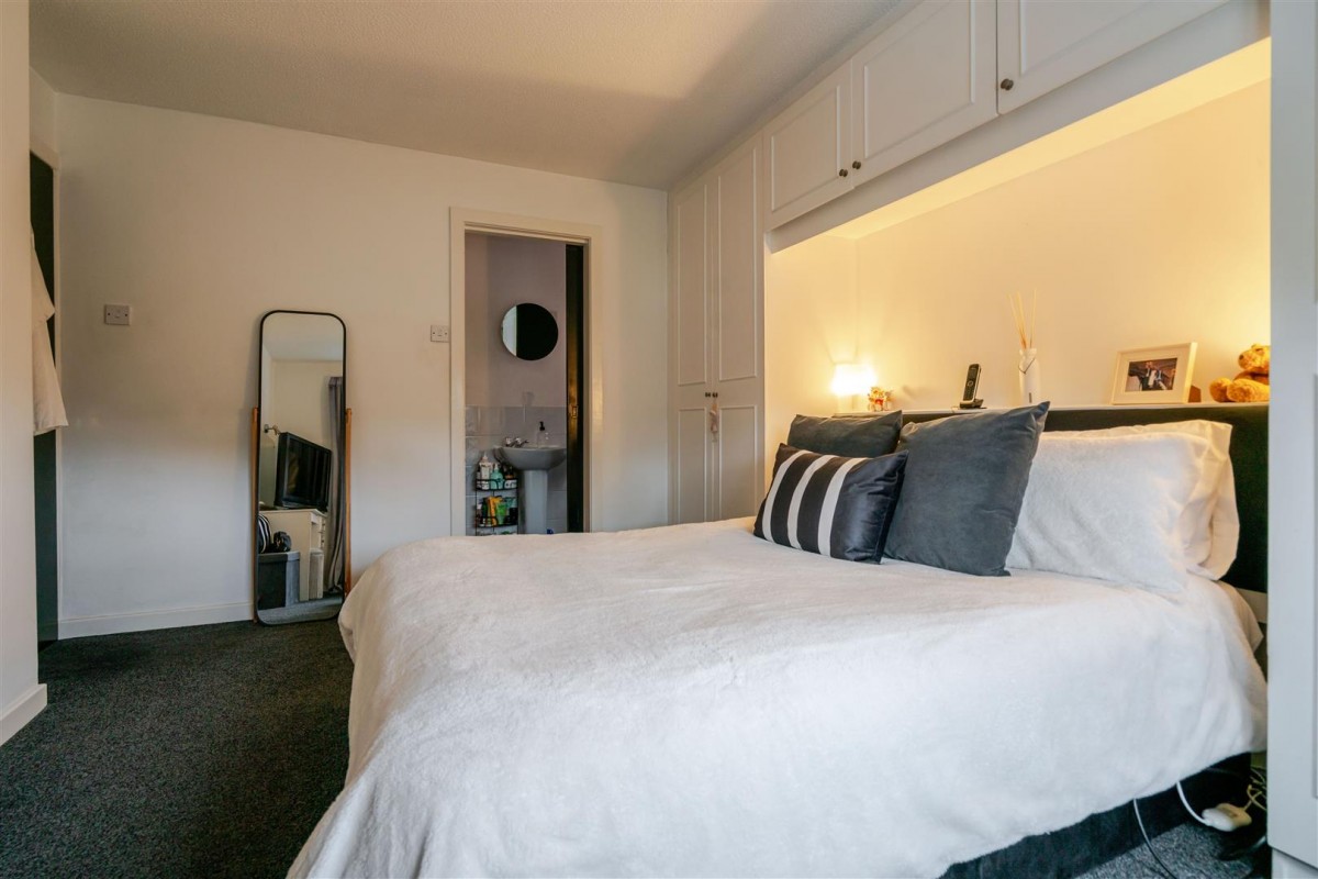 Beechfield Drive, Leigh