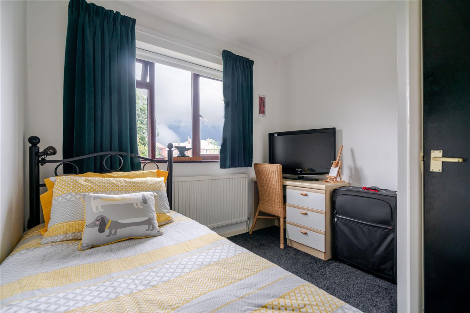 4 bedroom House for sale in Beechfield Drive, Leigh