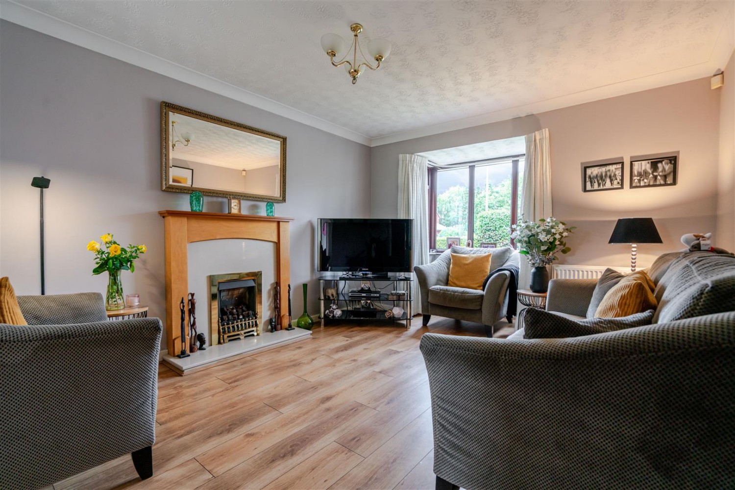 4 bedroom House for sale in Beechfield Drive, Leigh