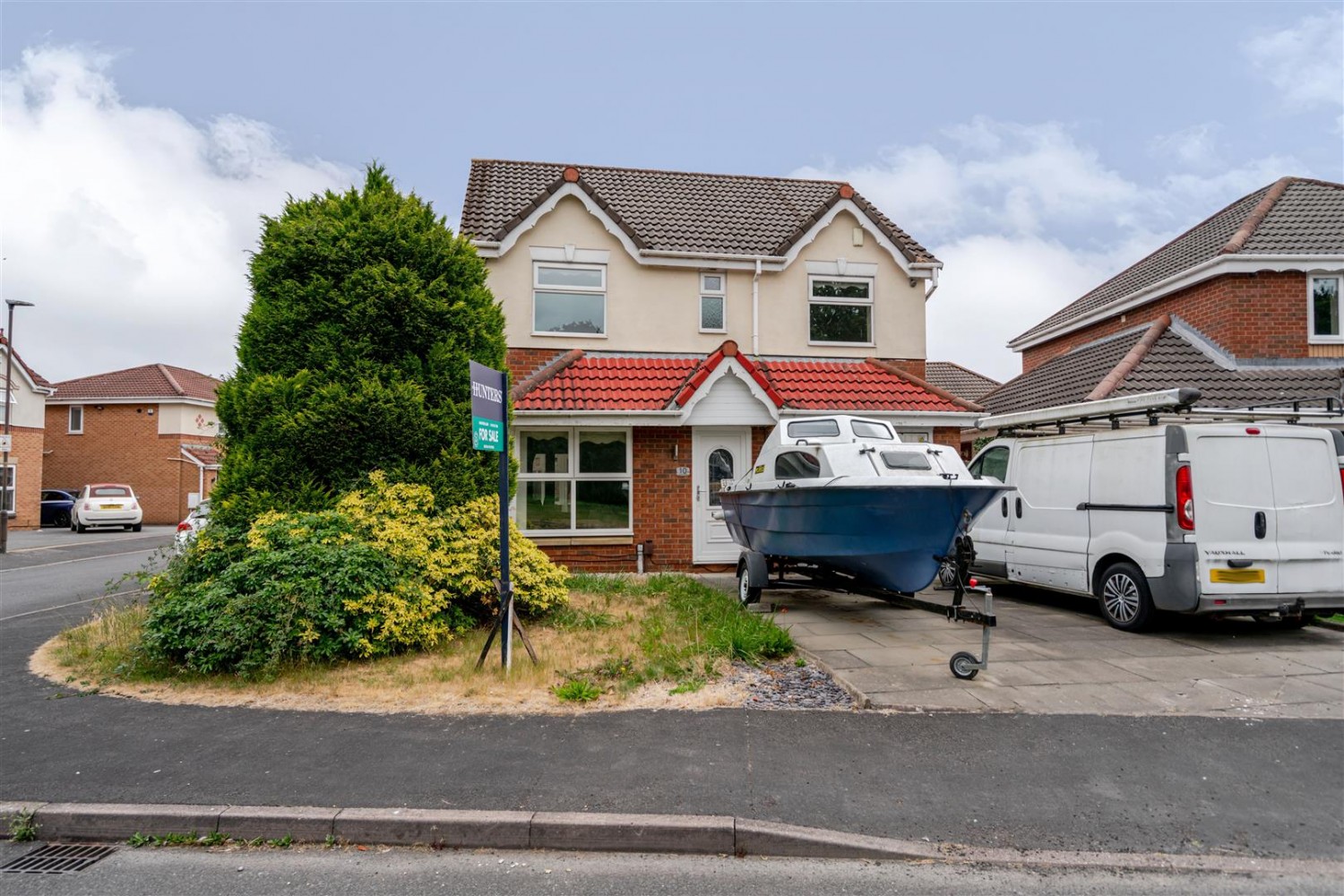 4 bedroom House for sale in Ballantyne Way, Lowton, Warrington