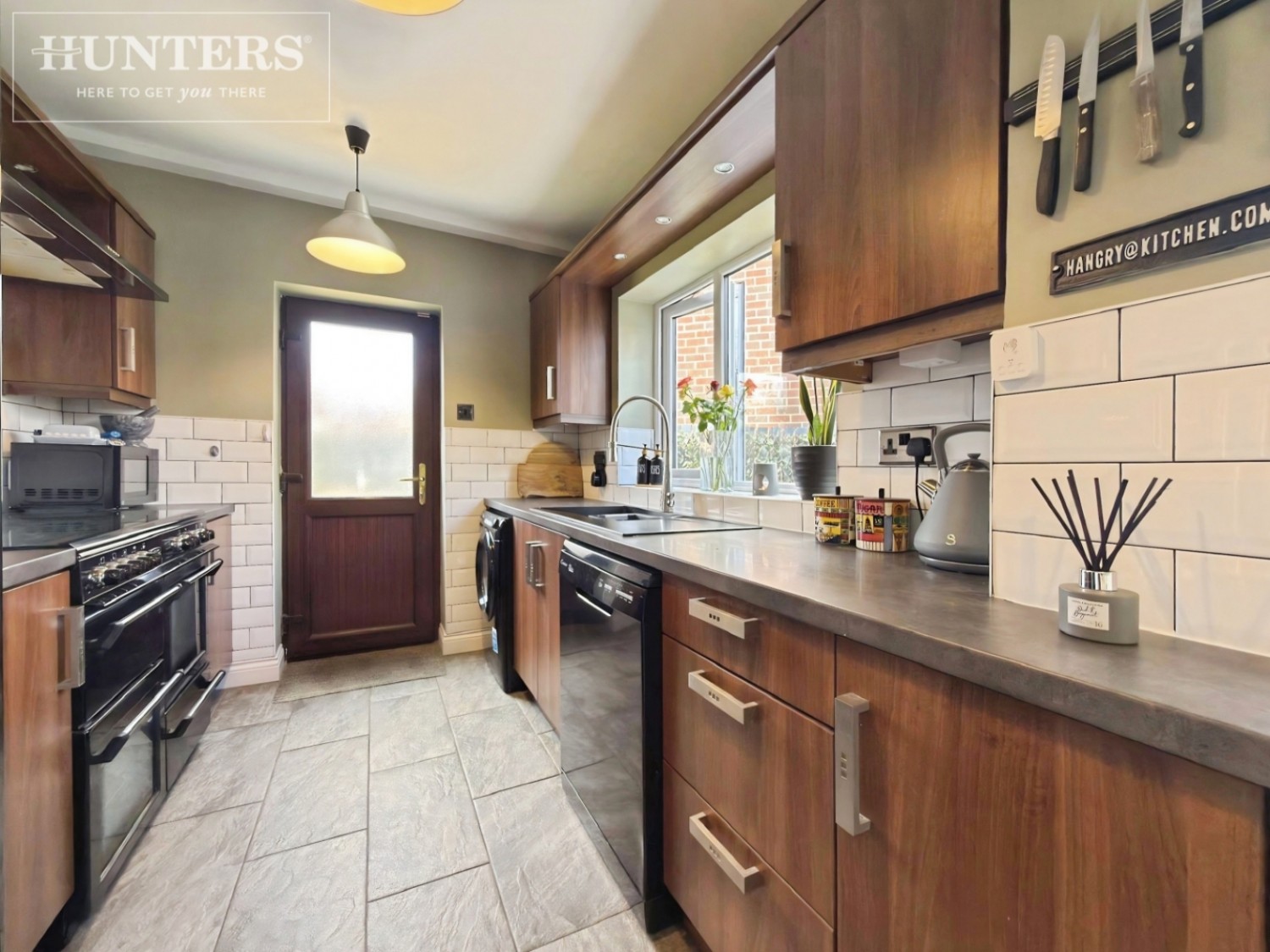 4 bedroom House for sale in North Close, Royston, Barnsley