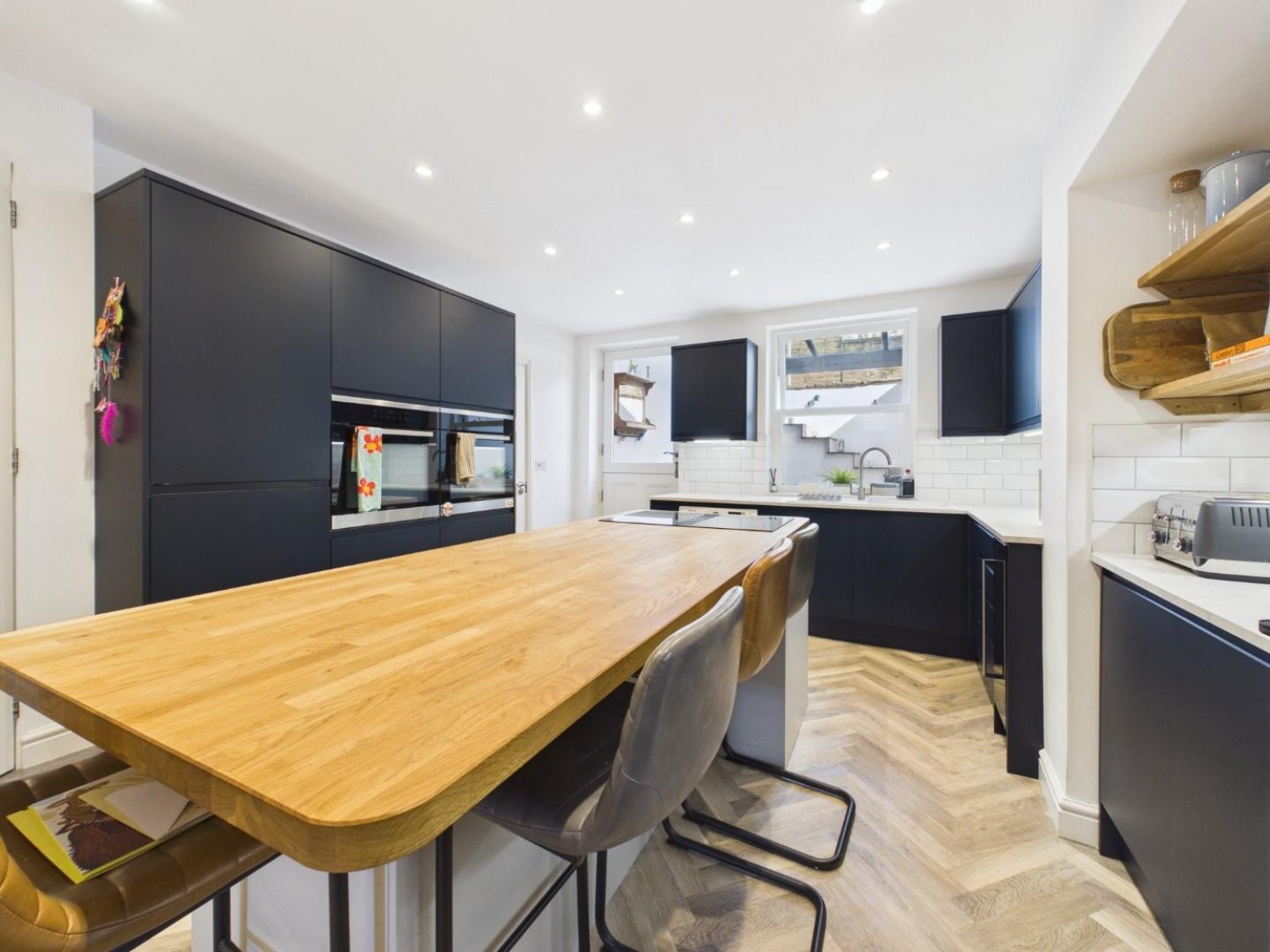4 bedroom House for sale in Plevna Terrace, Bingley