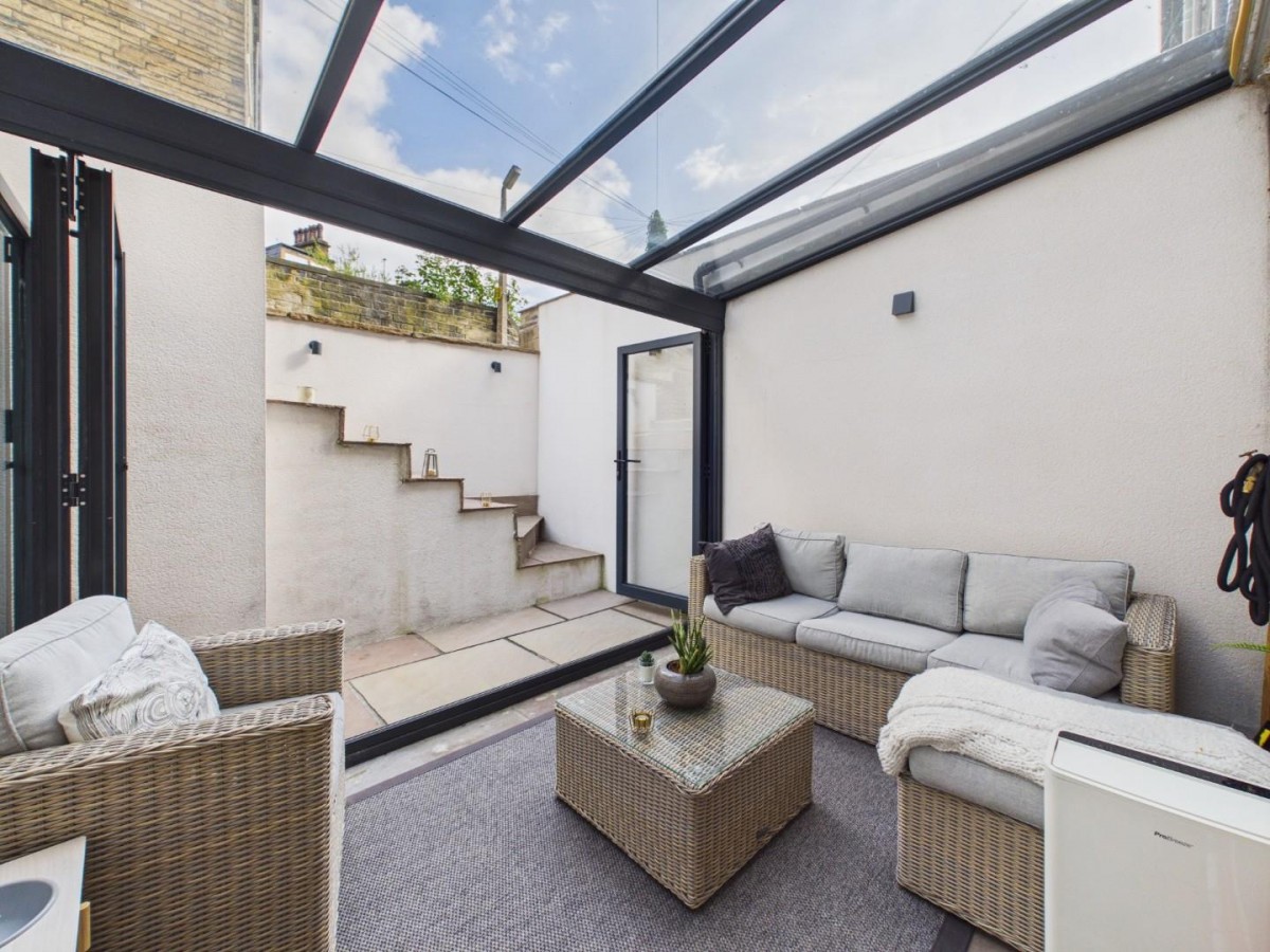 Plevna Terrace, Bingley