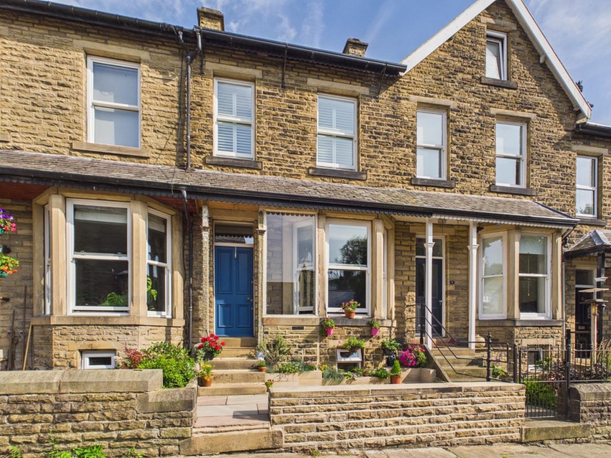 Plevna Terrace, Bingley