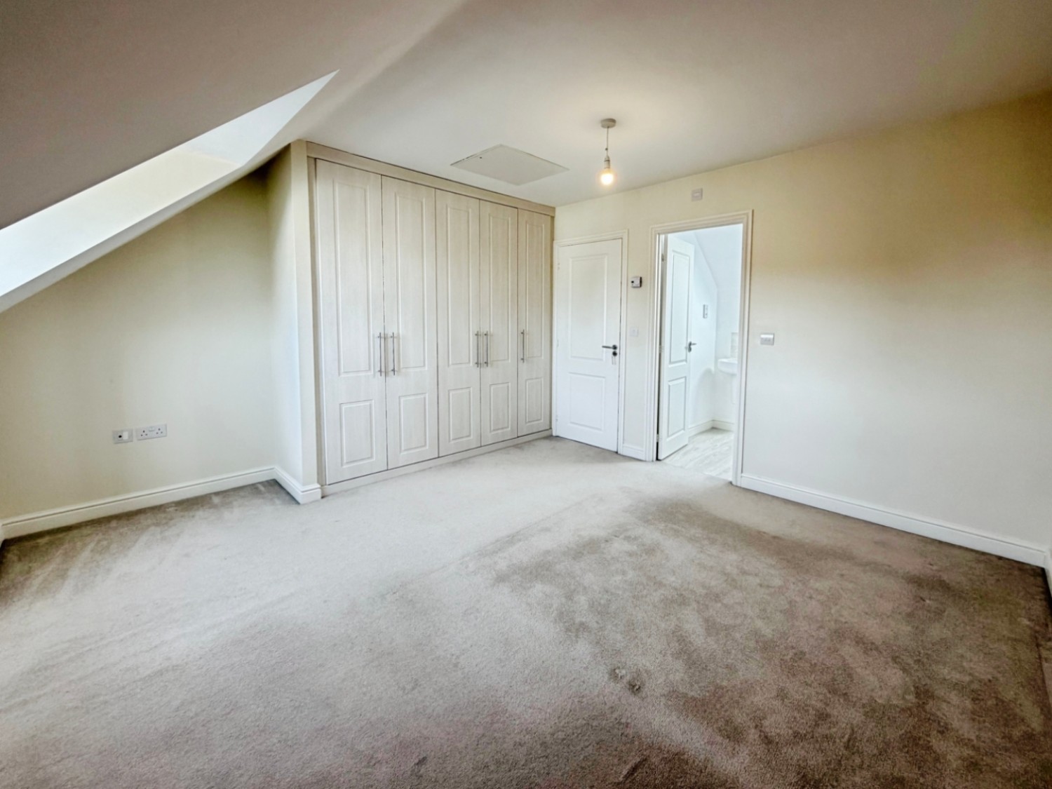 4 bedroom House to let in Farro Drive, York