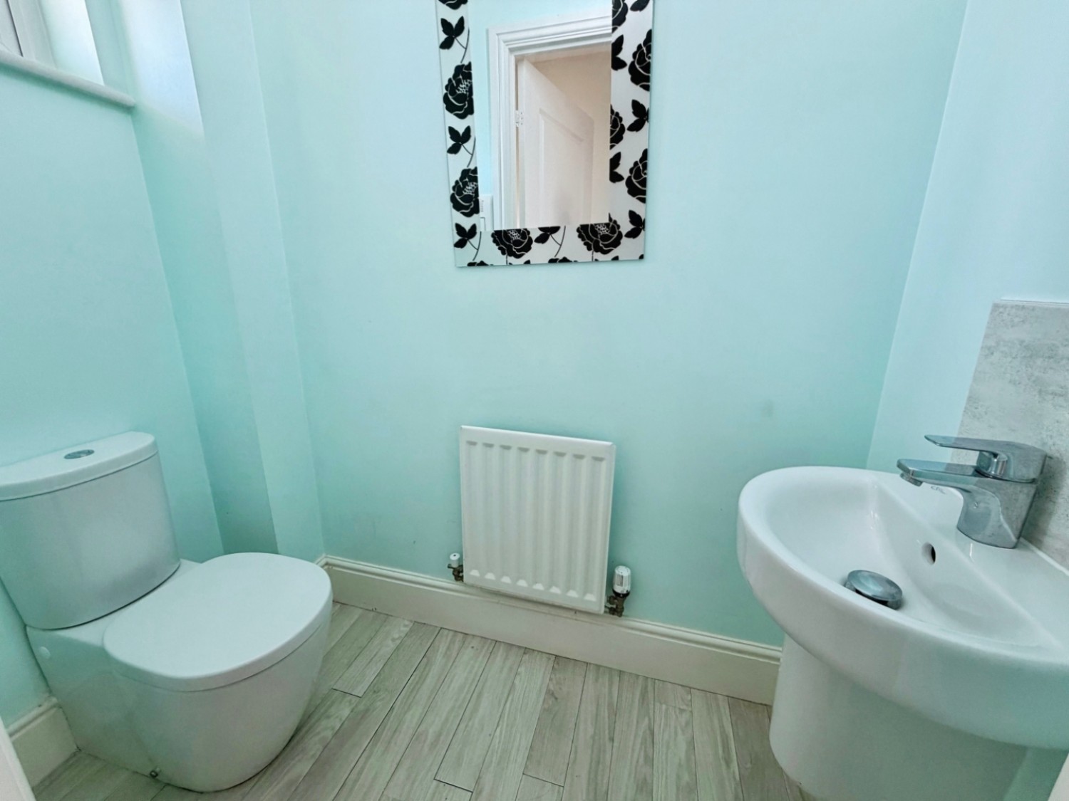 4 bedroom House to let in Farro Drive, York