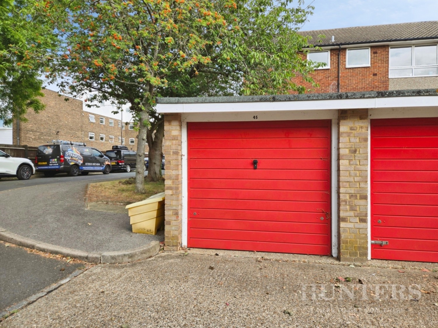 2 bedroom Flat to let in Upton Dene, Sutton