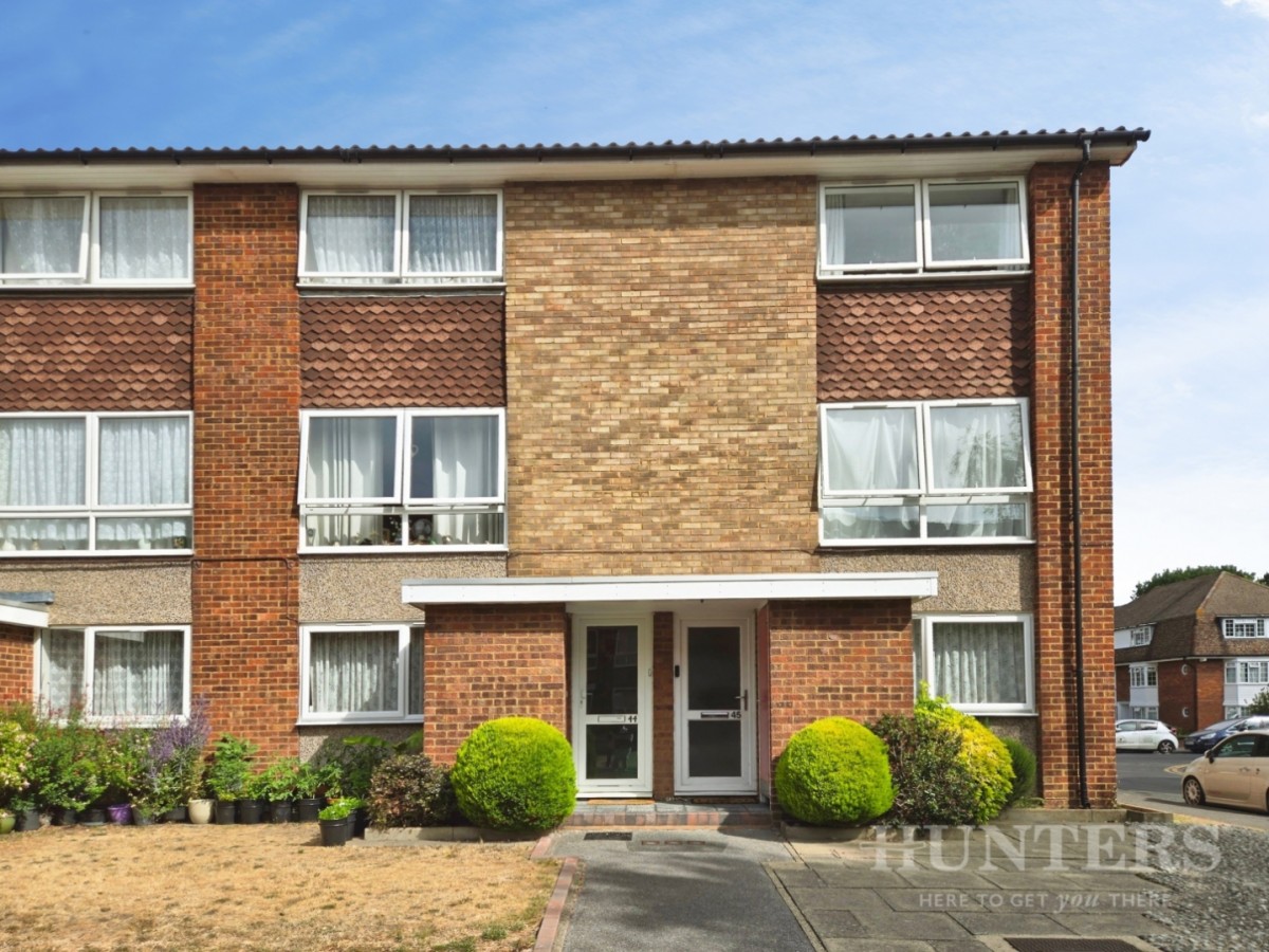 Upton Dene, Sutton
