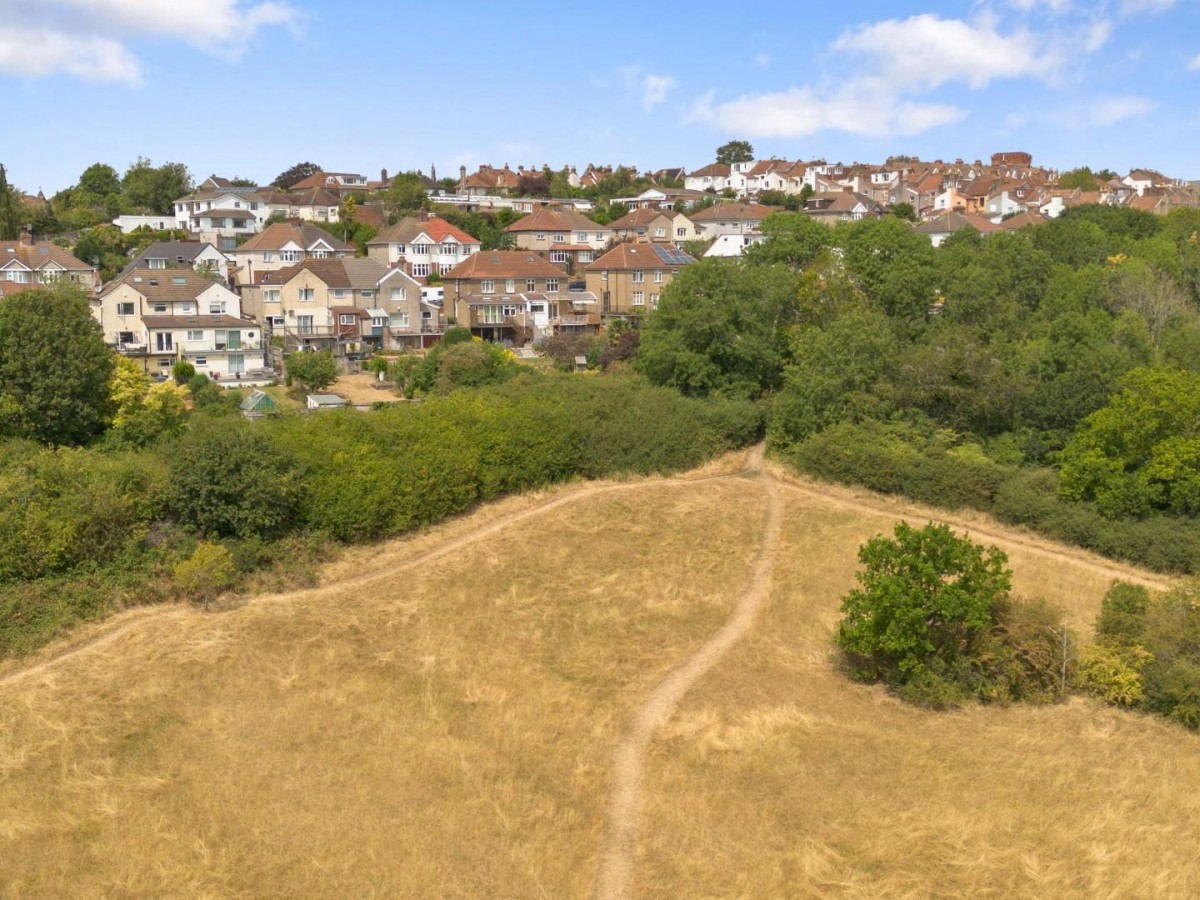 Imperial Walk, Bristol