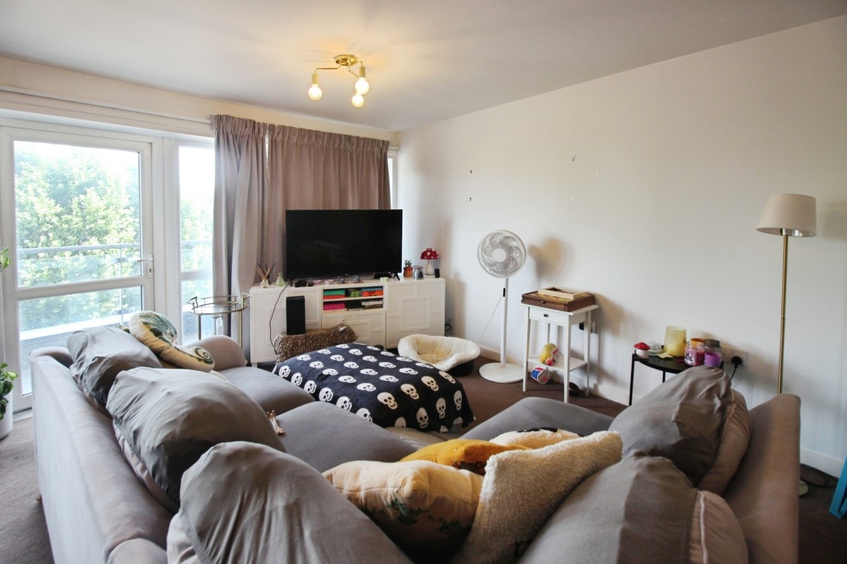 Poplar Place, London